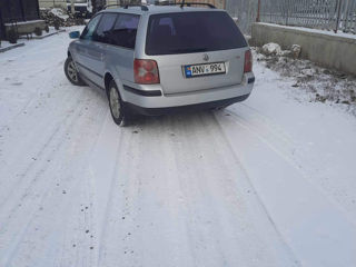 Volkswagen Passat foto 4