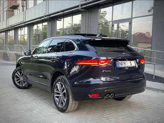 Jaguar F-PACE foto 3