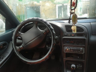 Mazda 323 foto 6