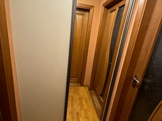 Apartament cu 3 camere, 72 m², Sculeni, Chișinău foto 6