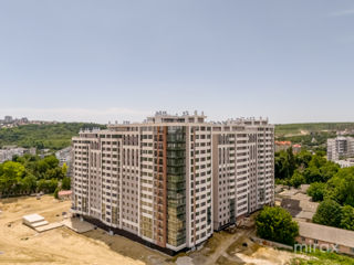 Apartament cu 2 camere, 74 m², Buiucani, Chișinău foto 1
