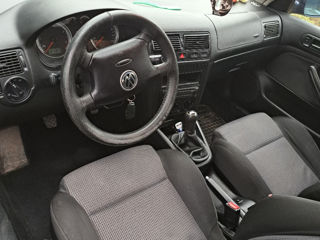 Volkswagen Golf foto 7