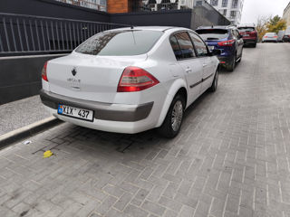 Renault Megane foto 4