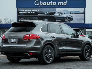 Porsche Cayenne foto 4