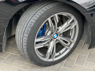 BMW 7 Series foto 18