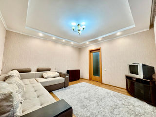 Apartament cu 2 camere, 55 m², Râșcani, Chișinău foto 3