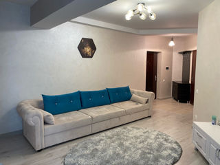 Apartament cu 2 camere, 56 m², Buiucani, Chișinău foto 1