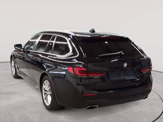 BMW 5 Series foto 2