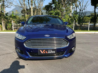 Ford Fusion foto 2