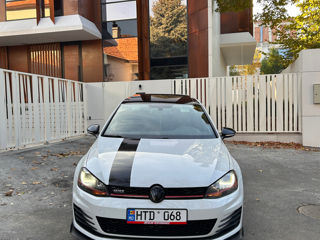 Volkswagen Golf foto 3