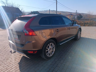 Volvo XC60 foto 3