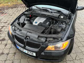 BMW 3 Series foto 5