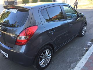 Hyundai i20 foto 3