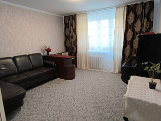 3-комн. кв., 63 м², 4/9 эт.