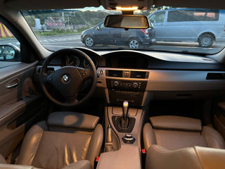 BMW 3 Series foto 8