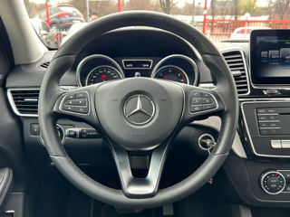 Mercedes GLE foto 12