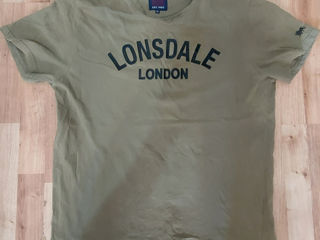 Vând tricou Lonsdale