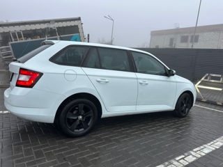 Skoda Fabia foto 4