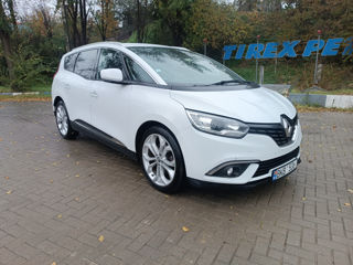 Renault Grand Scenic foto 6