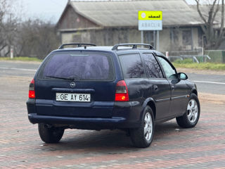 Opel Vectra foto 3