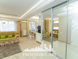 Apartament cu 1 cameră, 56 m², Centru, Chișinău foto 8