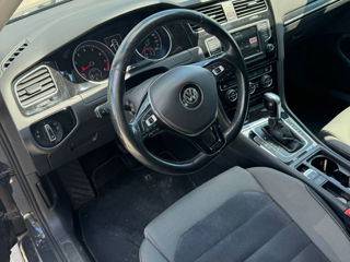 Volkswagen Golf foto 3