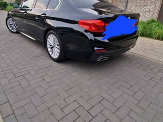 BMW 5 Series foto 2