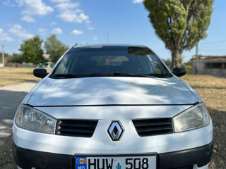 Renault Megane foto 2