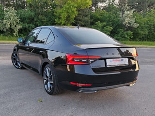 Skoda Superb foto 6