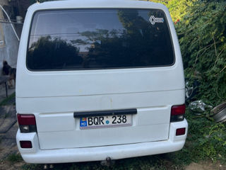 Volkswagen caravella foto 9