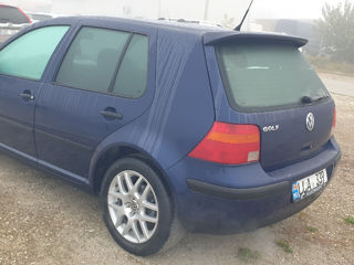 Volkswagen Golf foto 4