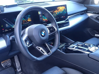 BMW 5 Series foto 3