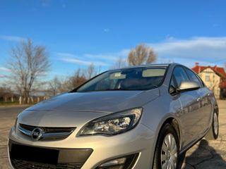 Opel Astra foto 2