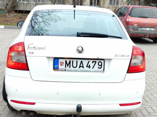 Skoda Octavia foto 2