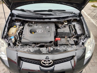 Toyota Auris foto 9