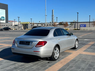 Mercedes E-Class foto 5