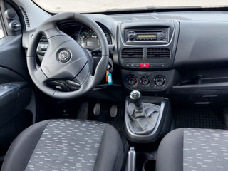 Opel Combo фото 6