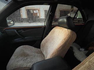 Mercedes E Класс