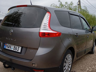 Renault Grand Scenic foto 7