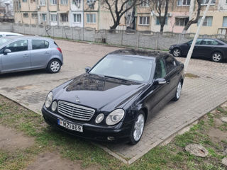 Mercedes E-Class