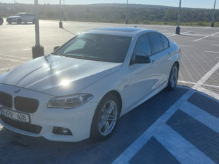 BMW 5 Series foto 4