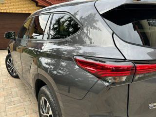 Toyota Highlander foto 8