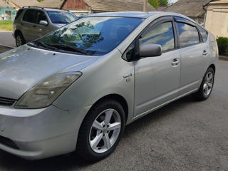 Toyota Prius foto 2