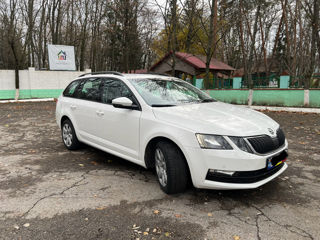 Skoda Octavia foto 2