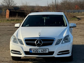 Mercedes E-Class foto 2