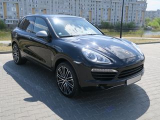 Porsche Cayenne foto 2