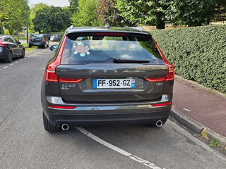 Volvo XC60 foto 2