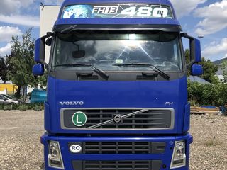 Volvo FH13 foto 1