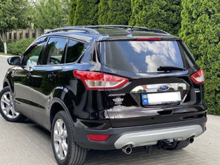 Ford Kuga foto 3