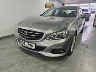 Mercedes E-Class foto 4